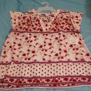 Liz Claiborne short sleeve v-neck blouse.